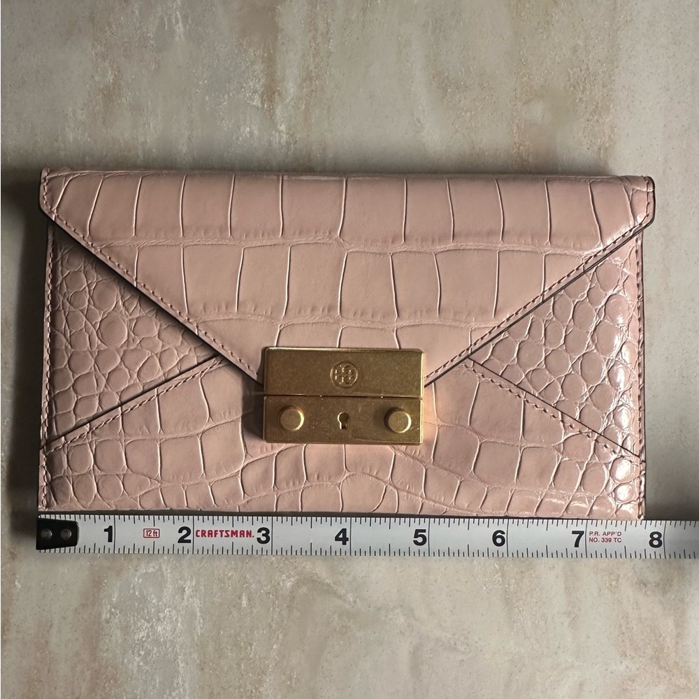 Tory Burch Juliette Envelope Wallet NWT - Picture 5 of 9